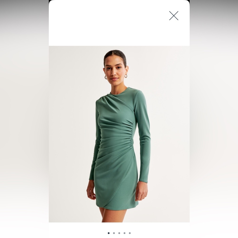 Green ruched dress  . Size XL